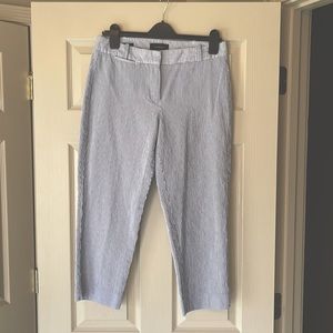 Talbots blue seer sucker capri cropped leg pant size 6 women’s.